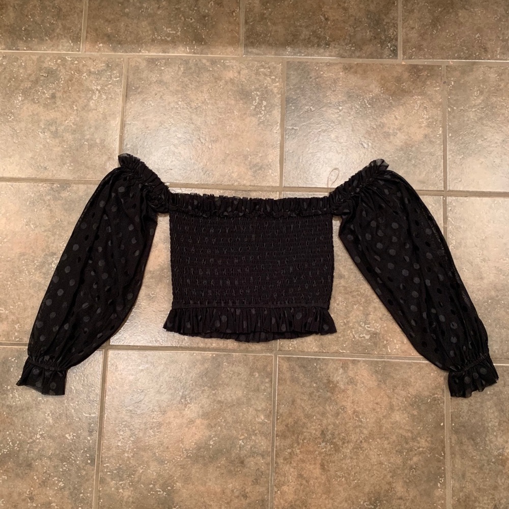 ILLA ILLA off the shoulder top - size small black